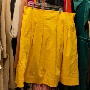 Beautiful summer skirt . Sunflower yellow. Gently used . Size 20. Eloquii.